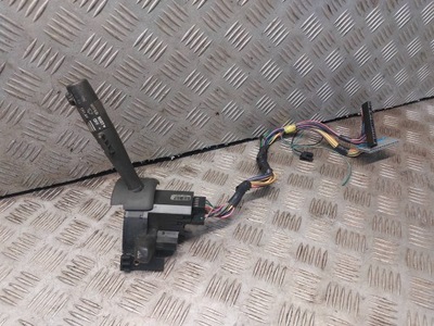 Важіль перемикач комбінований venture i 2002r фото №1