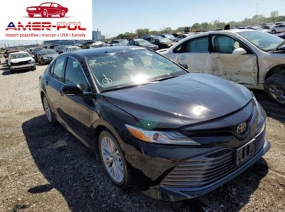 Toyota Camry 2019, 2.5L, na przod, po gradobiciu