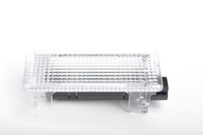 Aston martin db11 освещение лампа салона фото №1