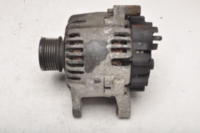 Nissan note e11 1.5 dci генератор 8200386806c фото №1