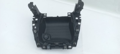 Бардачок полиця роз'єм прикурювача peugeot 208 2008 ii 9830140180 фото №1