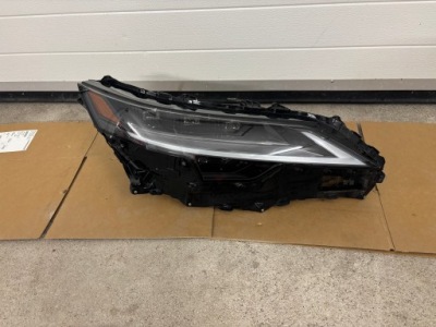 Lexus rx450h лампа противотуманная левая перед e1335444l фото №1