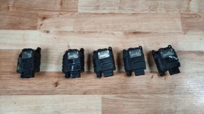 Jeep grand cherokee wk 5-10 моторчик отопителя фото №1