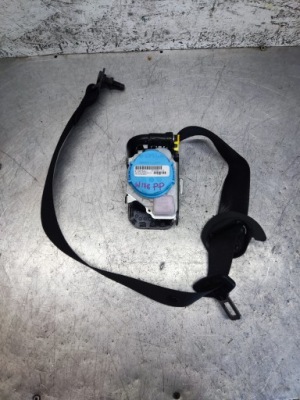 Mercedes a klasa w176 pas безопасности правый перед a1768602285 фото №1