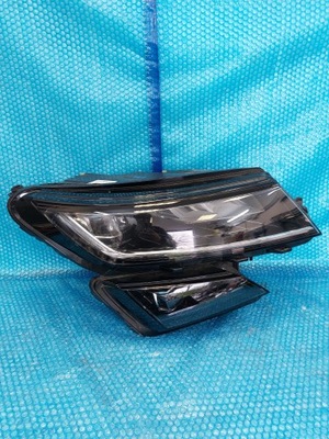 Лампа передняя правая skoda kodiaq фото №1