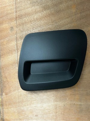 Dacia duster 2 ii 2017 - решітка заглушка бампера перед правий nowa фото №1