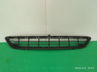 Решётка радиатора решётка бампера перед opel mokka 95080698 фото №1