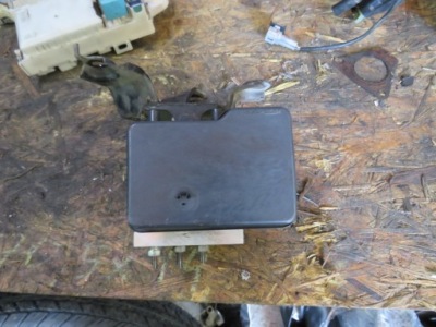 Насос abs 89541-71030 toyota hilux 05-15 фото №1