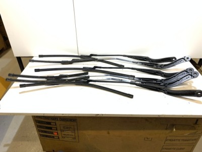 Renault trafic iii праве важіль двірники перед щітки 288864419r фото №1