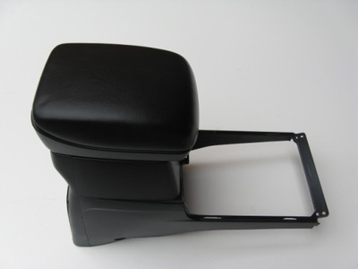 Подлокотник suzuki grand vitara ii 5d фото №1