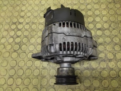 Audi 80 b4 2.0 генератор 0120485047 фото №1