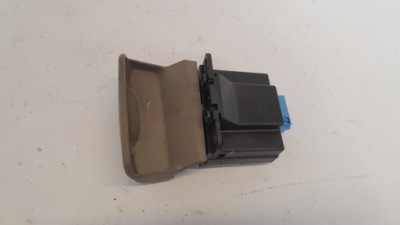 Renault scenic 2 кнопка ручка тормоза ручного 8200243681a фото №1