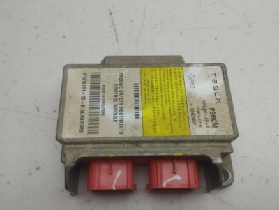 Tesla model s 2014 блок управления / модуль подушка безопасности фото №1