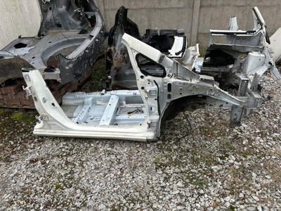 Nissan note e12 лонжерон четверть правая фото №1