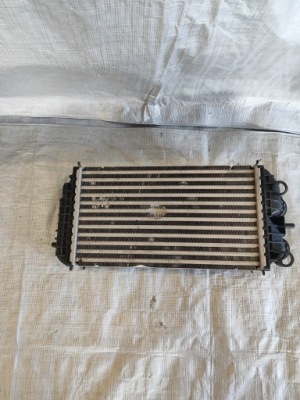 Citroen c4 iii 3 радіатор інтеркулер 9824742280 фото №1