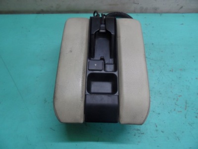 Bmw e38 lift 01r підлокітник 6916564 фото №1