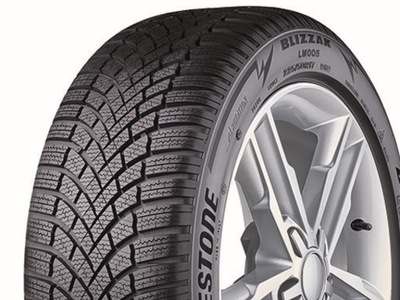 2x Bridgestone 225/45R17 94V LM005 DriveGuard RFT