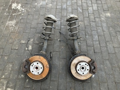 Амортизационная стойка поворотный кулак перед левый w176 1.5 cdi фото №1