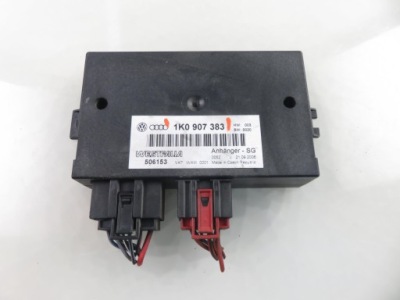 Блок керування фаркоп vw golf plus 1k0907383 фото №1