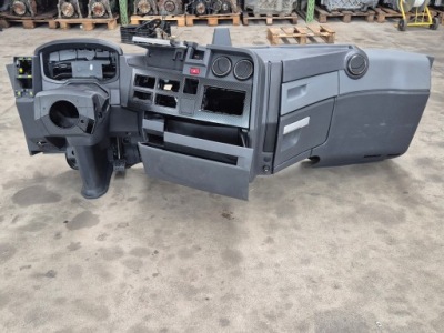 Панель  комплектная приборная панель приборная панель переходник праворульная renault gama t range evo фото №1