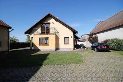 Dom, Lipki, Skarbimierz (gm.), 150 m²