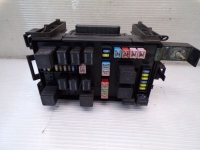 Коробка запобіжників jeep grand cherokee wk фото №1