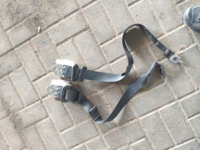 Pas безпеки задній jeep grand cherokee 2017 фото №1