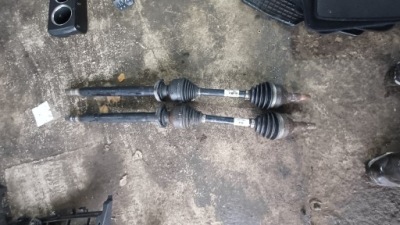 Привідний вал права довга opel insignia a 08-13 2.0cdti. 13219092 фото №1