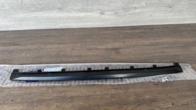 Volvo xc90 ii lift r-design молдинг нижня бампера передній 39797360 фото №1