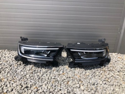 Opel mokka ii b комплект лампа перед matrix 9844356280 9834016880 ! фото №1