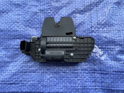 Peugeot 2008 замок задній кришки фото №1