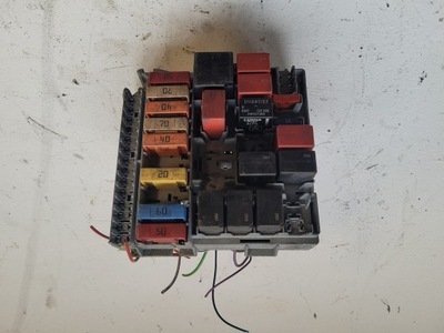 Lancia delta iii коробка предохранителей 51867780 фото №1