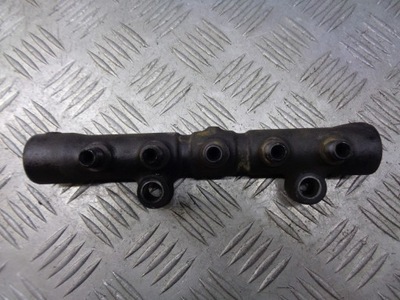 Молдинг упорскування toyota corolla verso 2.0 d4d фото №1