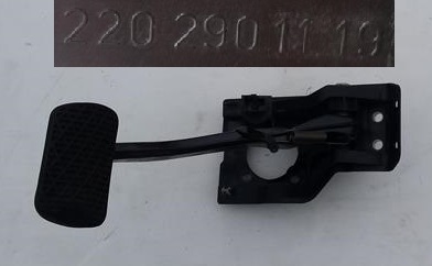 Педаль тормоза mercedes s 220 w220 2202901119 фото №1