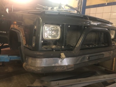 Jeep cherokee xj - бампер перед передній фото №1