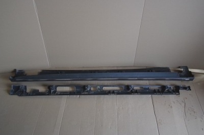 Направляющая порог правая ml w166 a1666980354 фото №1