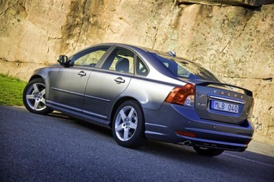 VOLVO S40 - SPOILER NA DANGTĮ BEST PAGRINDAS NOWOSC !! 