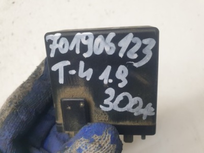 Реле свічка volkswagen оригінальний номер 701906123 фото №1