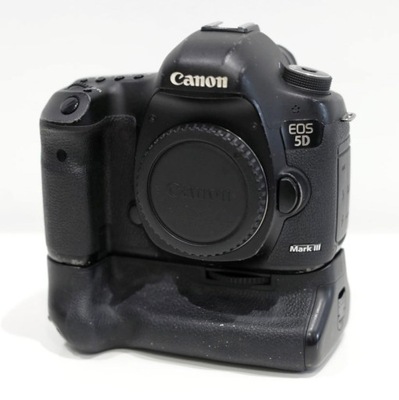 Canon 5D Mark III (mark 3) + Grip BG-E11