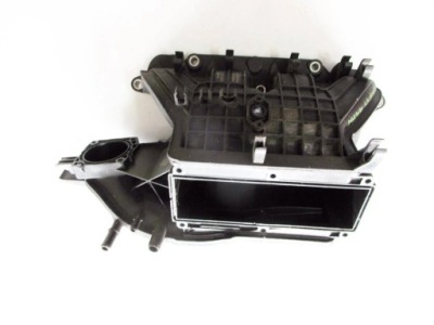 Vw golf vi 1.4 tsi колектор впускний  03c129711ad фото №1