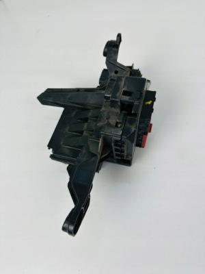 Mercedes w213 amg e43 коробка предохранителей a2135400450 фото №1