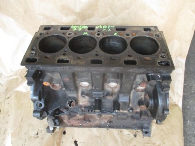 Блок двигателя master movano g9u ii 2.5 dci 03-10 фото №1