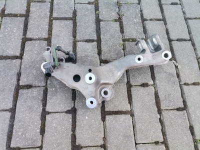 Porsche 991 кронштейн поперечина правий задня 99133115210 фото №1