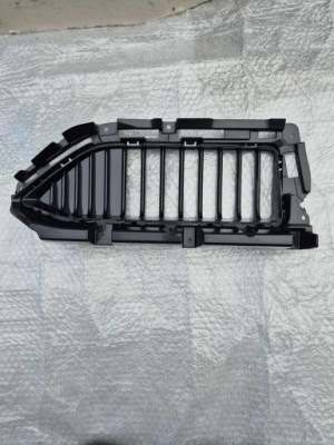 Krakta бампера права mg4 p11183308 nowa фото №1