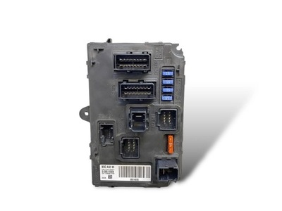 Peugeot 407 2005 рамка / модуль предохранителей фото №1