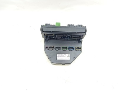 Коробка запобіжників mercedes c klasa w204 c220 cdi 2.2 a2129004711 фото №1