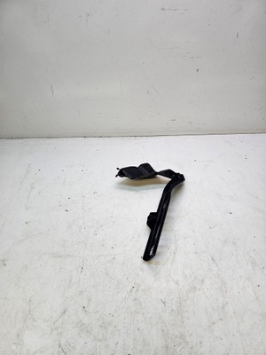 Петля капот лівий audi q5 8r 8r0823301a фото №1