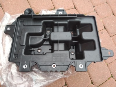 Hyundai tucson 3 основа акумулятор 37150-d3200 фото №1