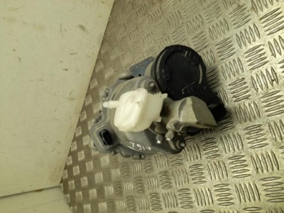 Насос тормозная renault zoe 2022 472106527r фото №1