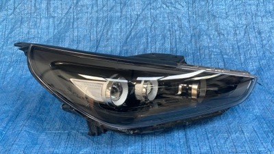 Hyundai i30 2017- лампа full led права фото №1